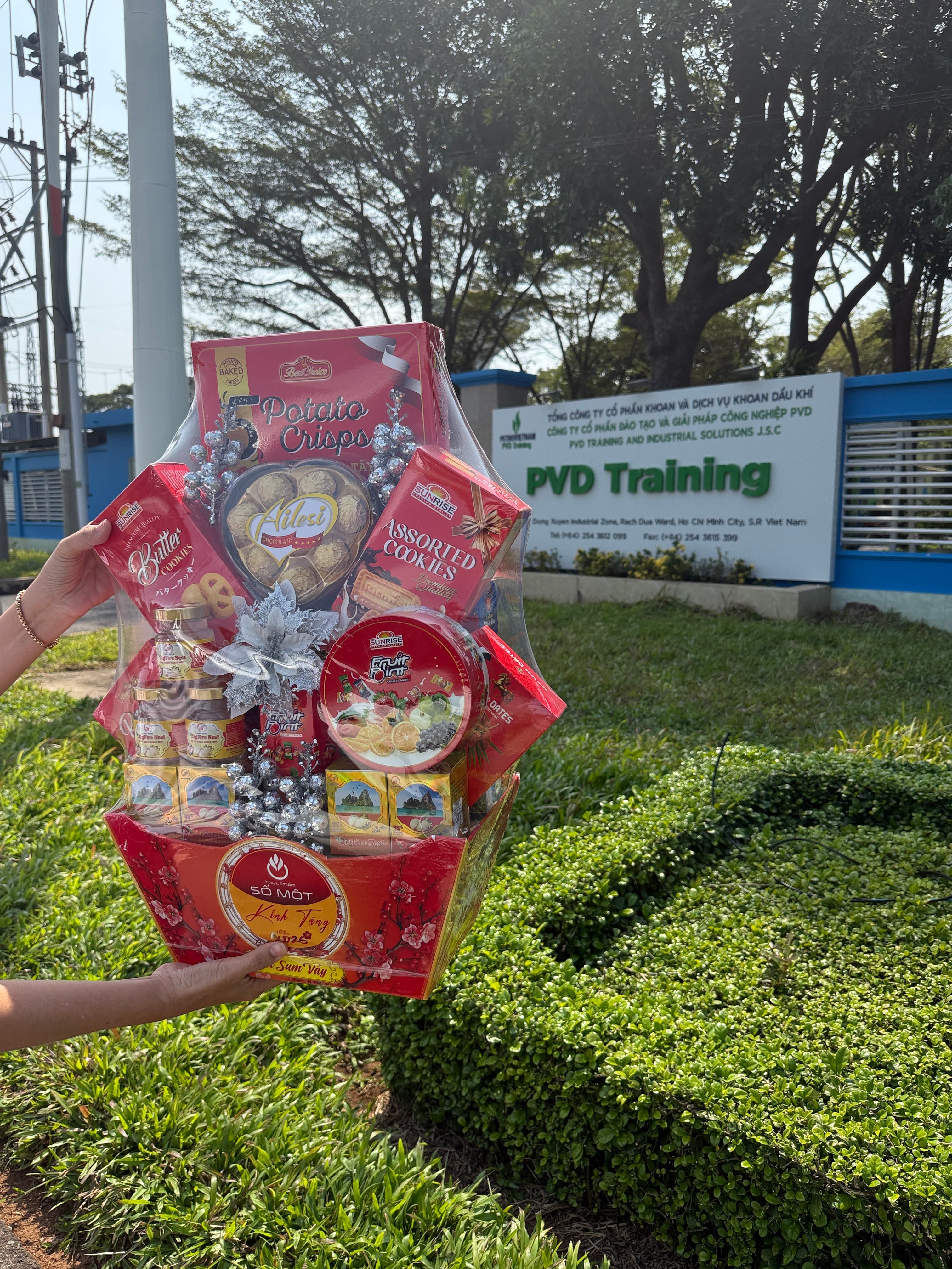 Tại sao nhà máy nên chọn nhà cung cấp thực phẩm địa phương?